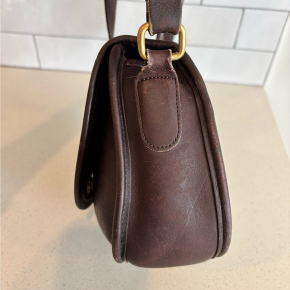 Vintage COACH Watson Dark Brown Smooth Leather Small Flap Crossbody Bag #9981 - Picture 3 of 9